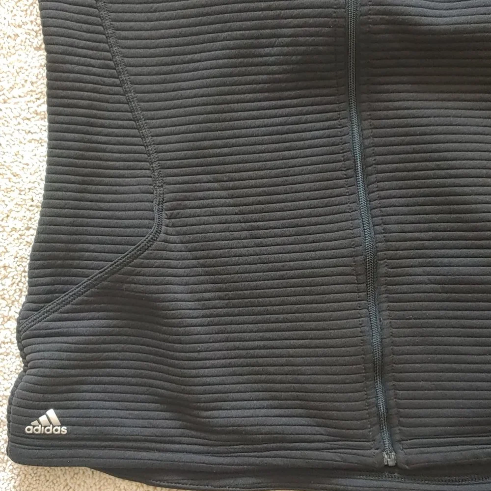 Adidas jacket - Picture 8 of 9